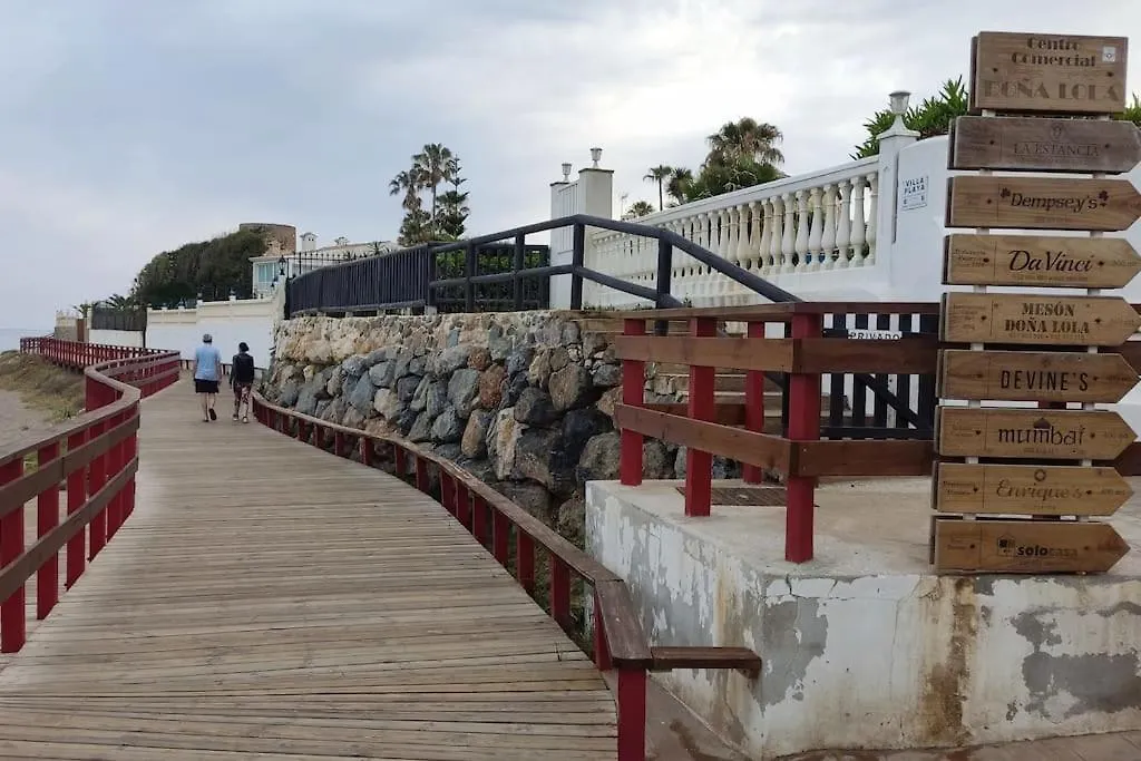 Calahonda Beach Brand New Studio Oceanfront Sitio de Calahonda